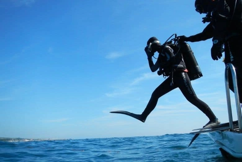 How To Get Scuba Certified - Step By Step Guide [2024] - Pro Adventure